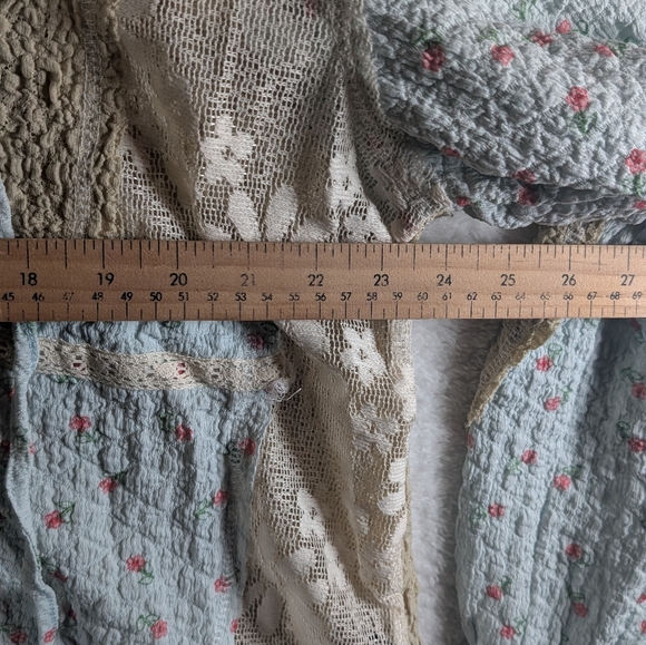 POL- Floral Patchwork Hoodie - Picture 7 of 11